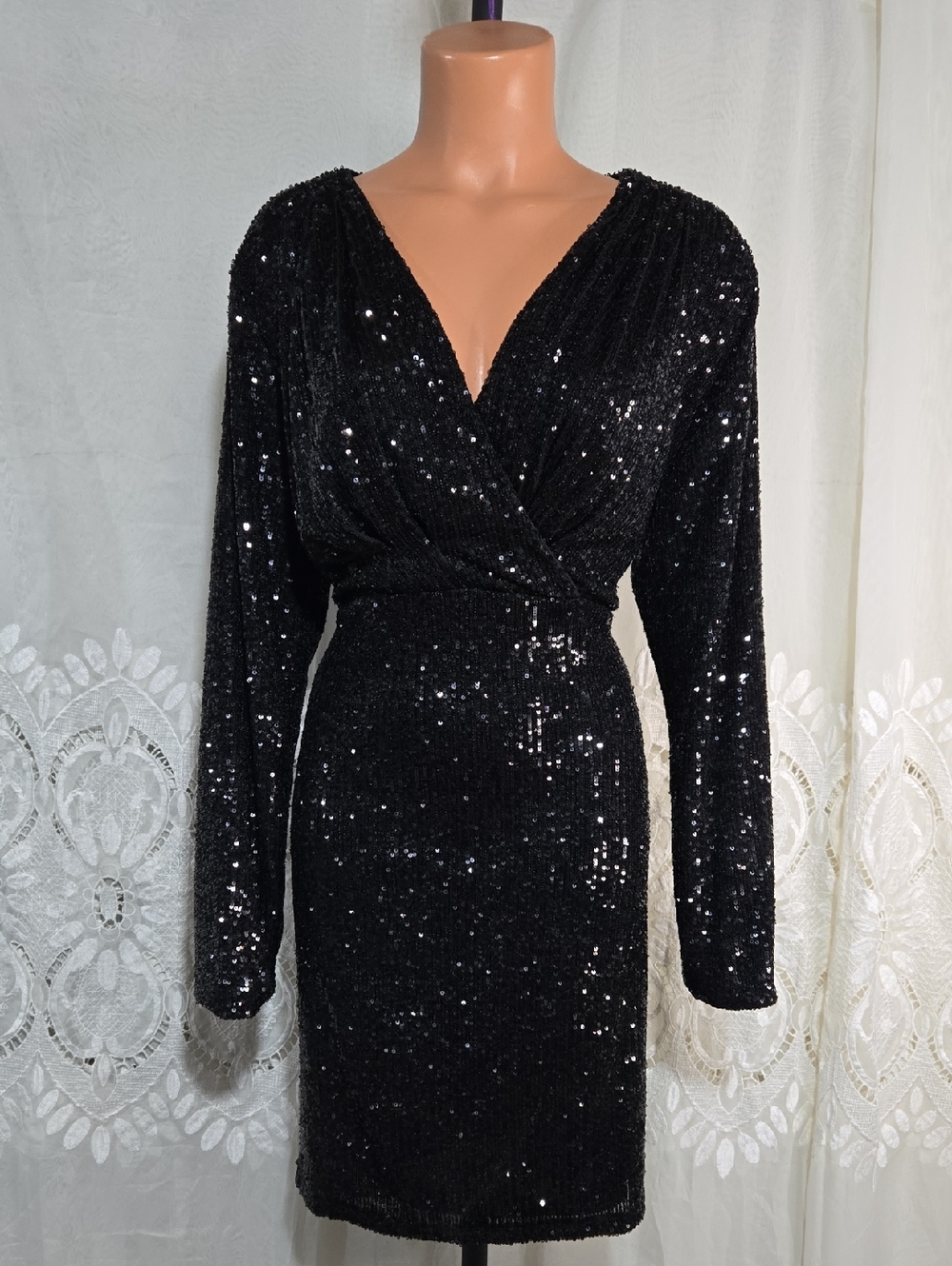 Express Black Sequin V-Neck Dress Sz X-Large
